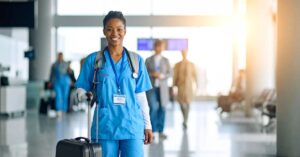 pros and cons of being a travel nurse
