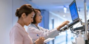 Best Laptop and Tech Setup for Remote Nurses